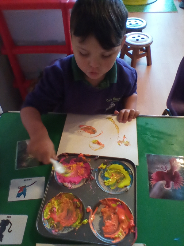 CraftyWizards's tweet photo. We don't mind a spot of paint palette colour mixing. https://t.co/4FQJIZKP16