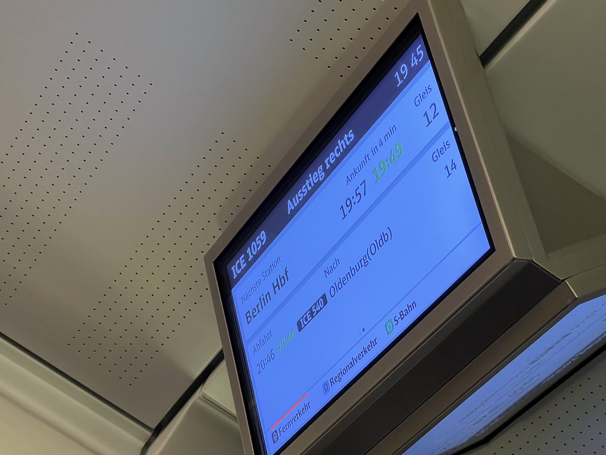 -8 Minuten? 😱 Ey <a href="/DB_Presse/">Deutsche Bahn AG</a>, was los bei euch? Was kommt als nächstes? Liebe anstatt Beef mit <a href="/lidl/">Lidl in Deutschland</a> auf <a href="/tiktok_de/">TikTok DE</a>? 👀😂🙈