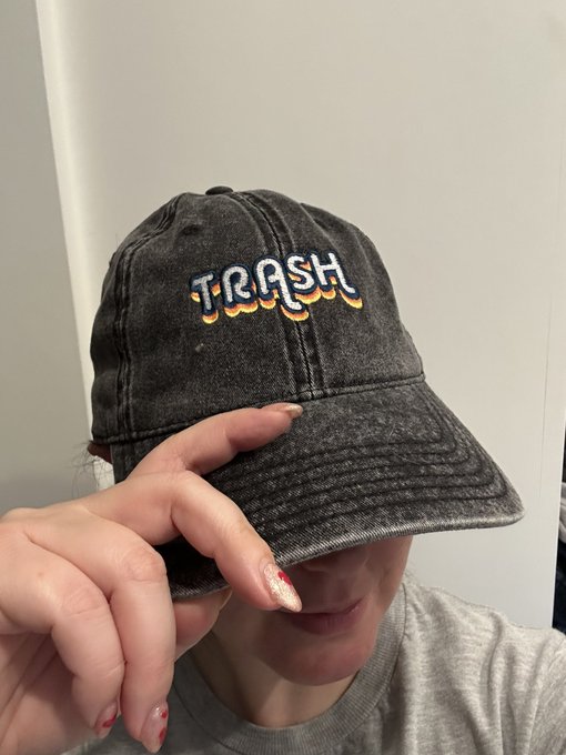 I think my own merch is so damn funny https://t.co/ACQrs0Aw72<a href="/tag/intotherainbow"class="tags"><span>#intotherainbow</span></a>