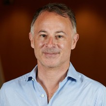 AIREyVIDA2021's tweet image. 🗓️ Este Martes 21 de Febrero... pasemos de mitigar a prevenir con #las7capas en AIRE y VIDA junto a:

🤩 Prof. Jeffrey V. Lazarus @JVLazarus investigador del @ISGLOBALorg y coordinador del #COVIDconsensus publicado en @Nature nature.com/articles/s4158…

📡🛰️📲youtube.com/live/CYwH8nEKf…