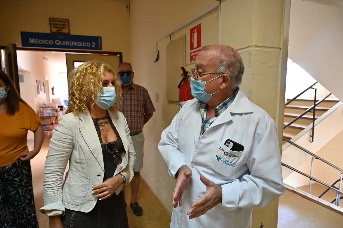 ASSEcomunica's tweet photo. 👉Para la puesta en funcionamiento del Centro, se instalará un resonador magnético y una cámara de medicina nuclear
👉Para #CUDIM y #ASSE es un avance sustancial en #descentralización
👉Quedará operativo a fines de este año o principios de 2024
👉El CTI en tanto, en julio 2023 https://t.co/zOWmuFZBxs