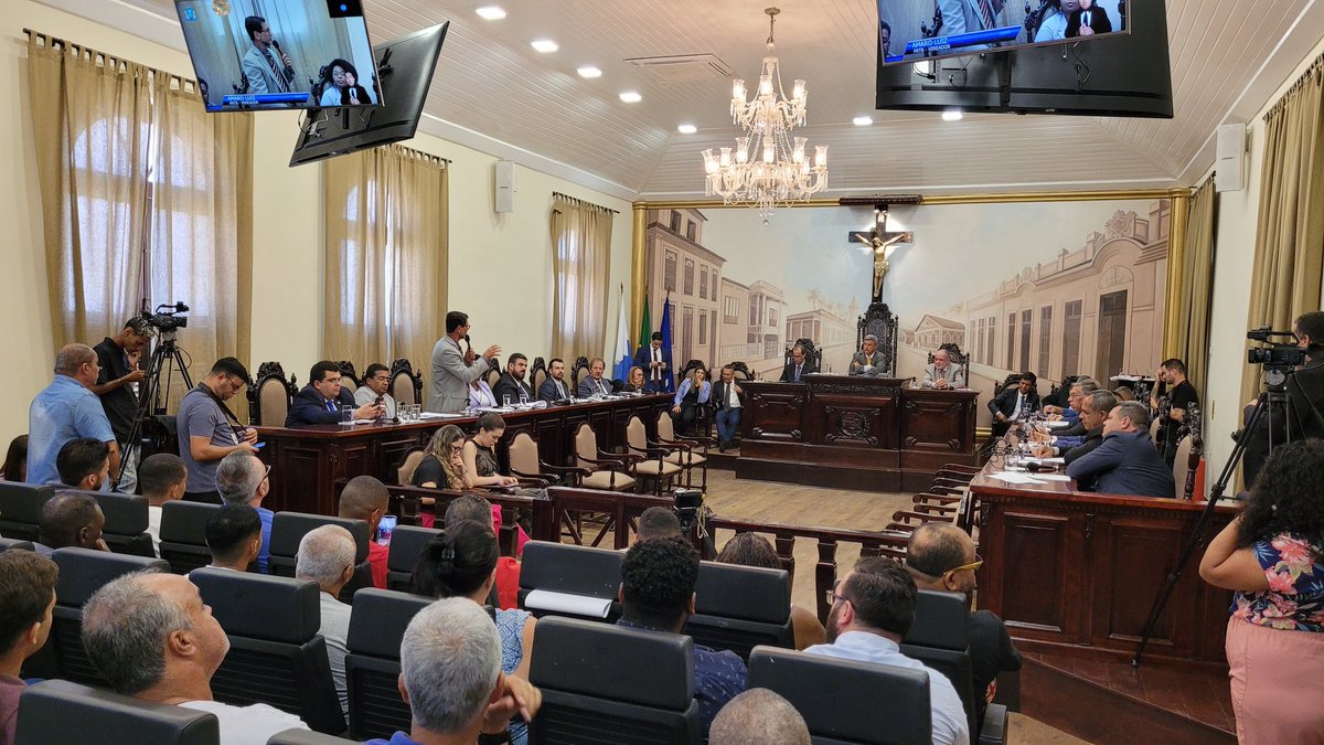 ChicoMachadoSDD's tweet image. Já estou na @camarademacae para abertura do ano legislativo.

#chicomachado #segov #macae