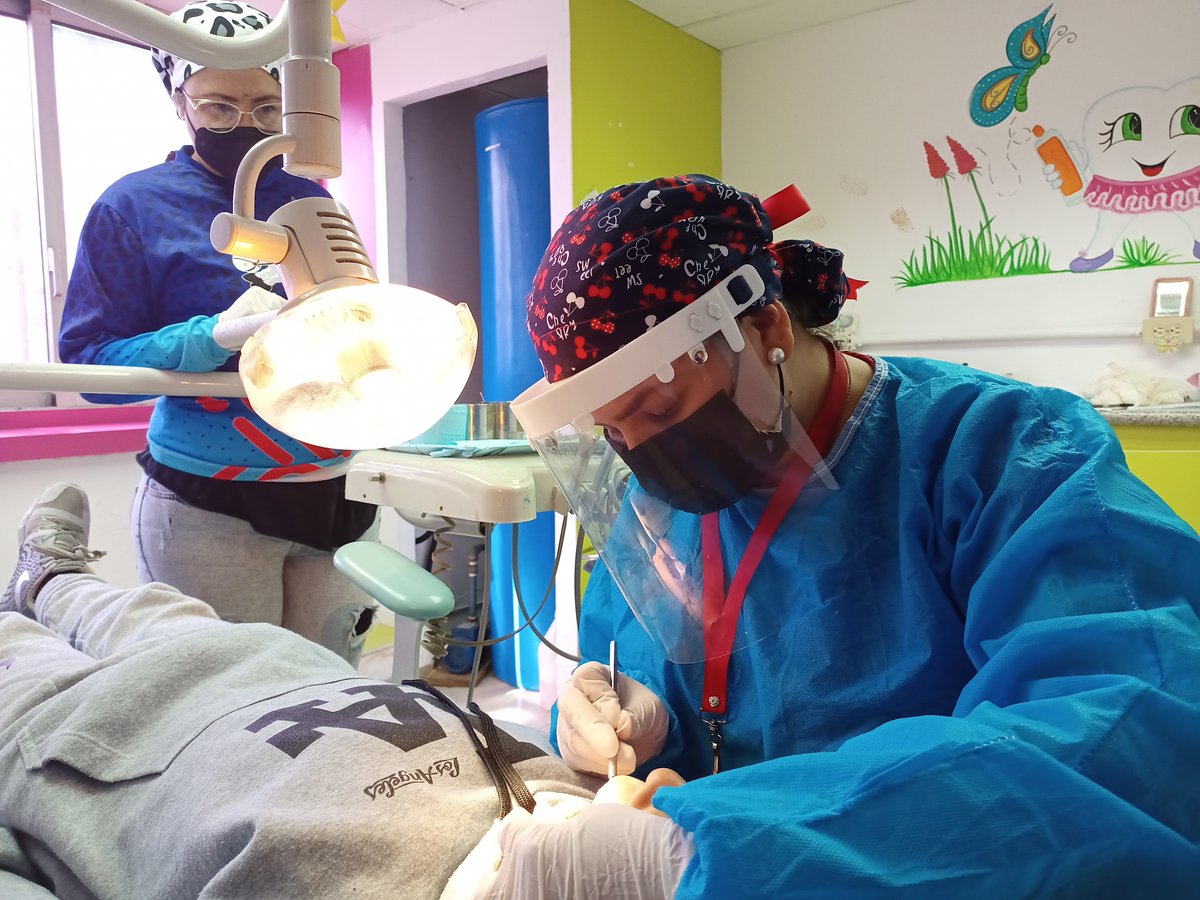 FNNSimon's tweet photo. Contamos con atención pediátrica, odontológica y nutricional a la población infantil y juvenil entre 0 a 17 años @PresidencialVen @MinSaludVE @MPPSMiranda https://t.co/r8THjtO5j9