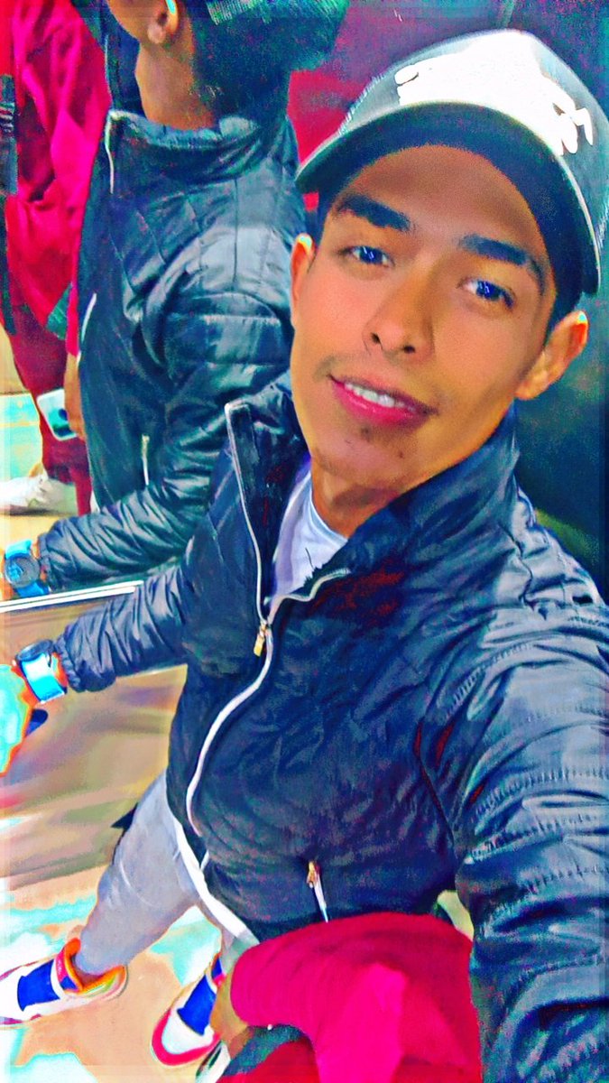 animadorgb's tweet photo. Yo no confío... 👏🧐
#caracas #valencia #maracay #laguaira #turmero #sandiego #baruta #plazavenezuela #carabobo #aragua #guarico #vargas #priden #gay #mundo #foto #twitter #facebook #instagram #musica #foto https://t.co/MEvPo5MysR