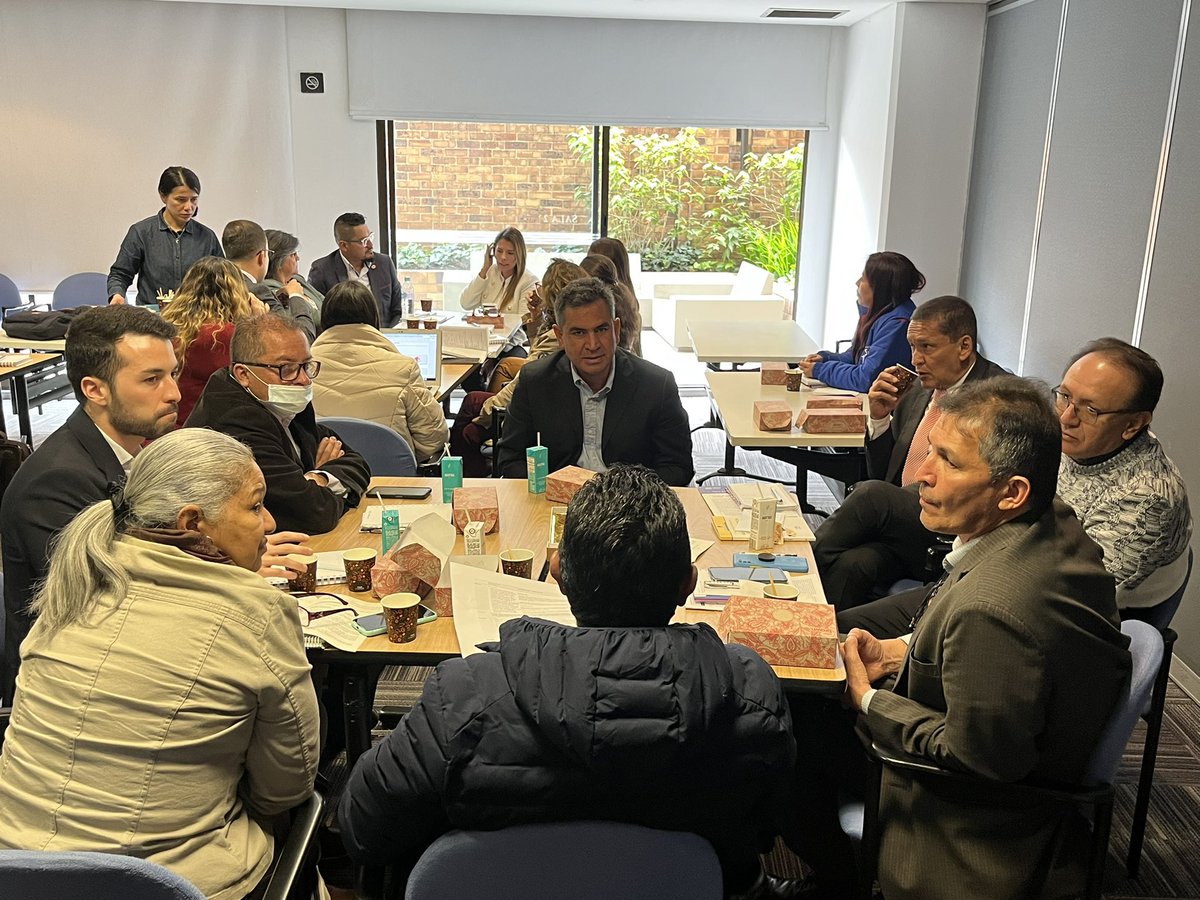 pablo_casali's tweet photo. #Colombia 

@OITnoticias continúa con la socialización del informe del #C102 y su compatibilidad con legislación y práctica nacional en Subcomisión de Asuntos Internacionales.

@ANDI_Colombia @CGTCol @cutcolombia @ctccolombia @MintrabajoCol @Colpensiones https://t.co/MCRToKpN6s