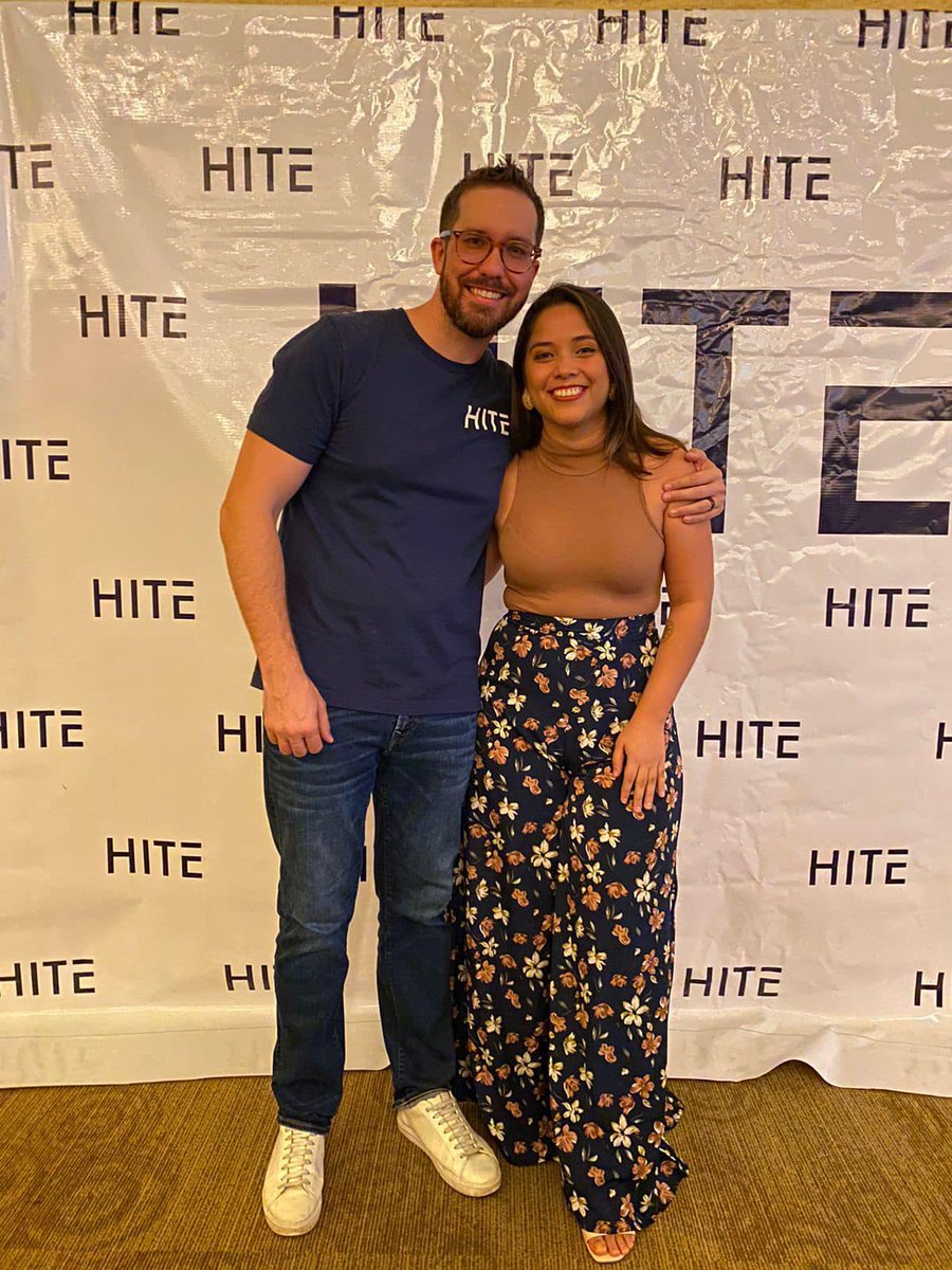 HiteJc's tweet photo. I wish them nothing but the best in their journey and hope I can support them just as much as they supported my dream! 🙏🏼❤️

Many many blessings to you, Sharon and your journey!! 🤩

Karen and I have so much love for you! ❤️💪🏼🙏🏼 https://t.co/hycLCn9XG3