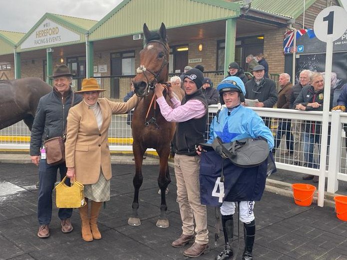 k_woollacott's tweet photo. Great to win with Stellar Stream today @HerefordRaces @Ben_Godfrey24. We were once told he would never stick training with his confirmation, delighted he continues to prove them wrong ๐ #StellarStream #winner https://t.co/RTSBFUYGpX