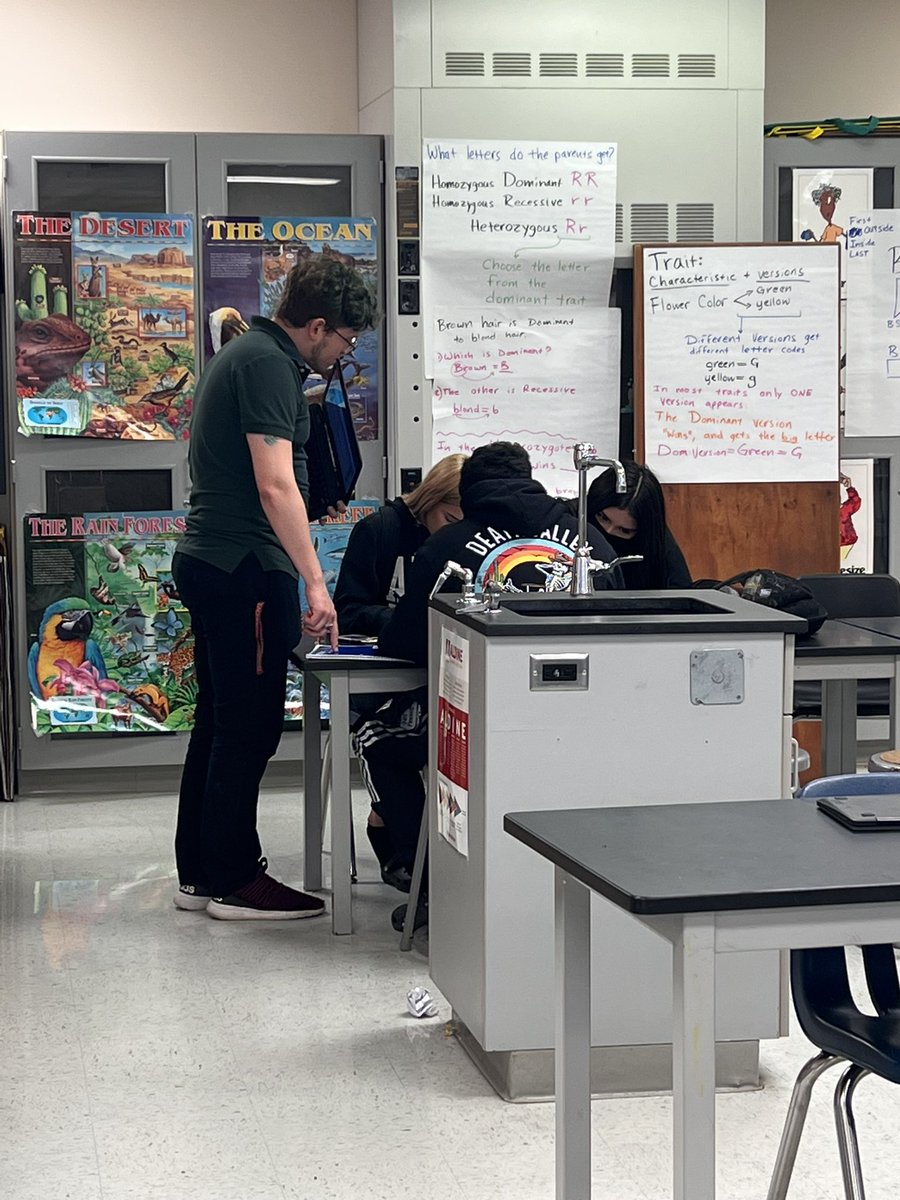 DrEMJaime89's tweet image. Mr. David Williams uses anchor charts for Biology as an artifact of classroom learning. “Like an anchor, it holds students&apos; and teachers&apos; thoughts, ideas and processes in place.” #LearningforJustice @delgadong94  @Daviseslmatters  @Ike9_AISD @AldineISD @AldineEsl