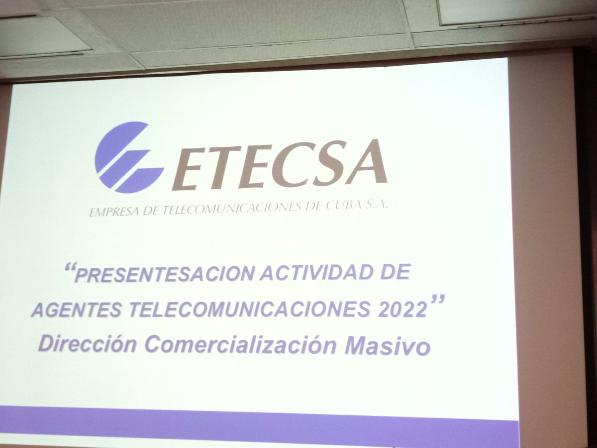 ErlinRondon's tweet photo. Como parte de las actividades por el día del trabajador de las Comunicaciones,se realiza encuentro con Agentes de Telecomunicaciones en la Habana.@UlisesGuilarte @CubaCentral @SNTCIE_Cuba @taniavel76 @JoseAPerezP #MejorEsPosible #CubaViveyTrabaja https://t.co/2RcZQdpAQ4