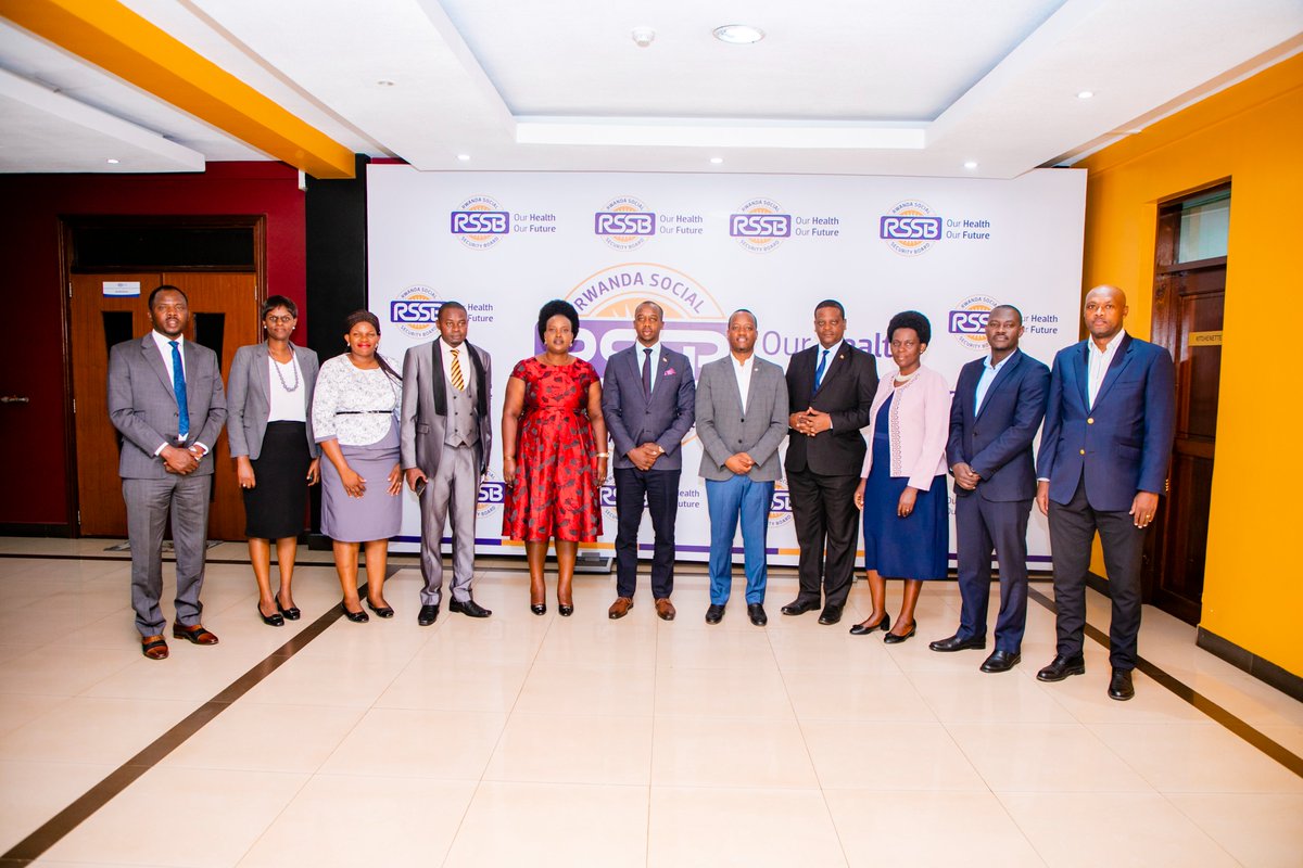 Rwanda Social Security Board (@rssb_rwanda) on Twitter photo Today, RSSB CEO, <a href="/Regis_Rugema/">Regis Rugemanshuro</a> received a Ugandan delegation led by Dr. Charles Ayume, Koboko County Member of Parliament and Chairman of the Uganda Parliament Health Committee who are in Rwanda for a benchmarking tour to learn about the management of CBHI & Medical schemes. Today, RSSB CEO, <a href="/Regis_Rugema/">Regis Rugemanshuro</a> received a Ugandan delegation led by Dr. Charles Ayume, Koboko County Member of Parliament and Chairman of the Uganda Parliament Health Committee who are in Rwanda for a benchmarking tour to learn about the management of CBHI & Medical schemes.