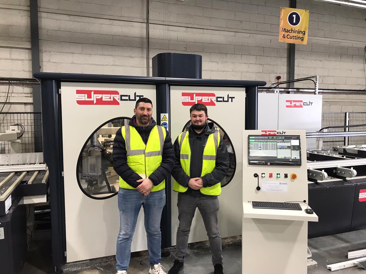 Another one in the 👜 for Robbie 

Having recently been paired with our Senior Techs, Robbie’s been on his first solo Machinery Install, testing an export from Evolution to a Supercut for <a href="/dunsterhouseltd/">Dunster House</a>

Keep up the good work Robbie 👏🏻

<a href="/AvantekTweets/">Avantek Machinery</a>