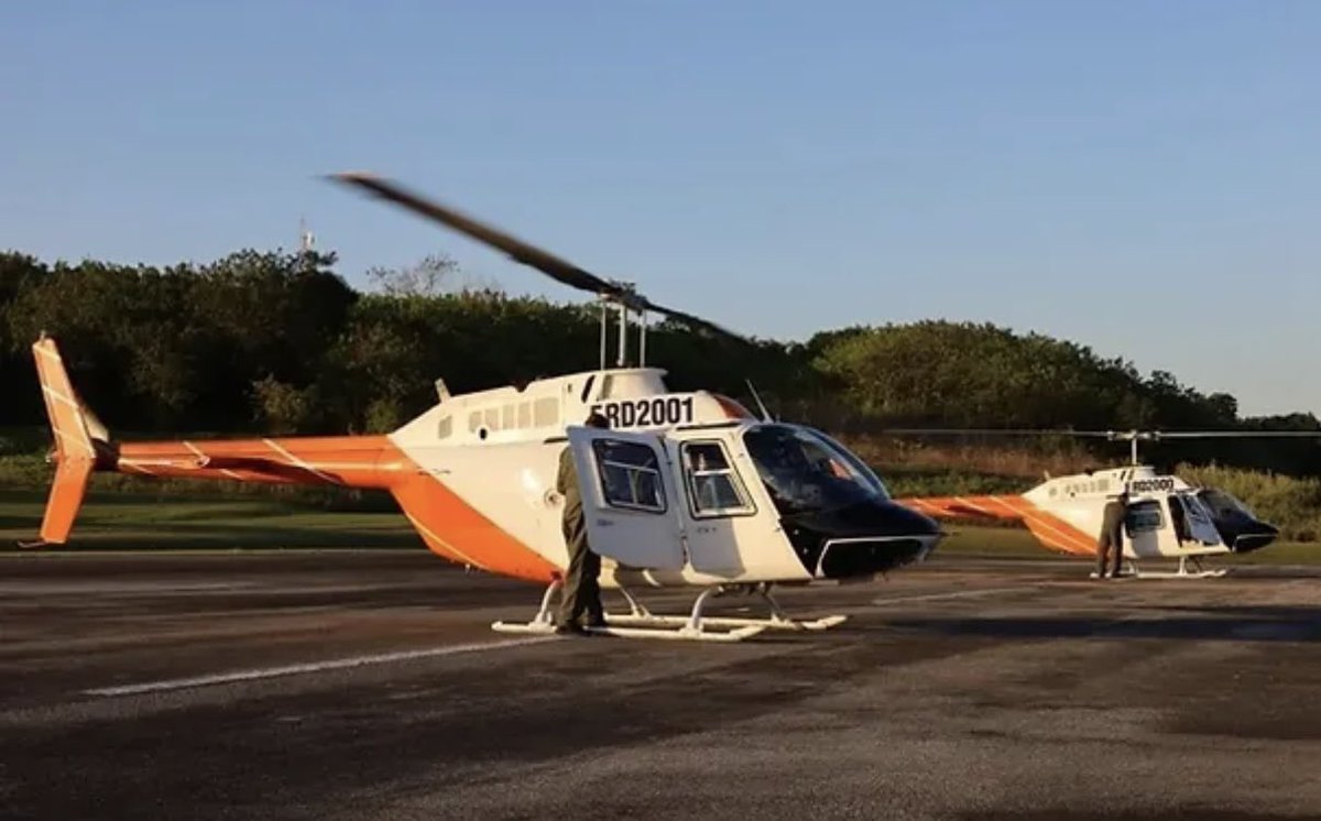PucaraDefensa's tweet photo. El @EjercitoRD recibe dos @BellFlight #TH67 #Creek
@MDefensaRD @HelisDatabase @scramble_nl #helicóptero #helicopter #asasrotativas #bell 

https://t.co/ekRBagrUY1 https://t.co/FhvojsUP5w