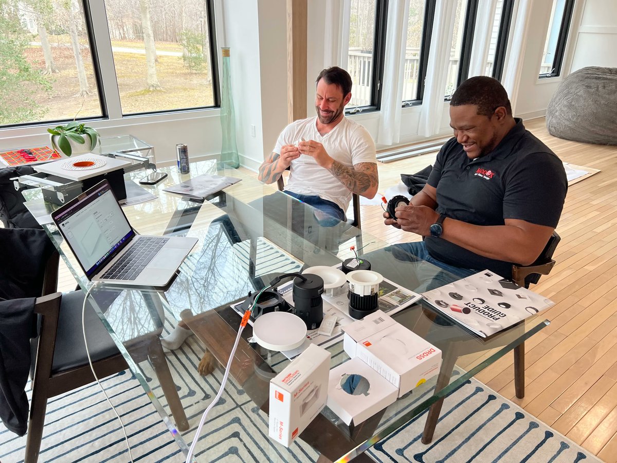 NuTechGroup's tweet image. Maddox AV is checking out the @DMFLighting and #ProluxeLighting demo kits. See what #downlighting and #linearlighting can do for you on your next #lighting project. Contact your NuTech Group rep for a demo.

#NuTechGroup #AVTweeps #DMFLighting #LightingDesign