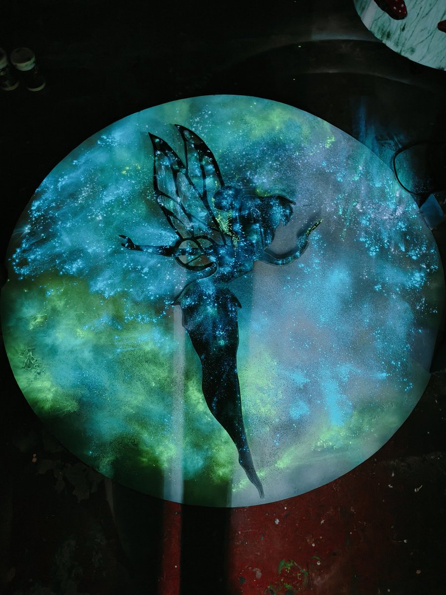 OakGroveArts's tweet image. The set is magical! #peterpanjr #sneakpeek