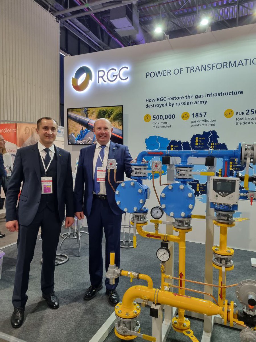 GasRegional's tweet photo. 🔥 RGC – at the Rebuild Ukraine exhibition!

Rebuild Ukraine aims to attract external funding for the reconstruction of Ukraine. RGC is ready to restore the destroyed and build modern networks capable of transporting clean energy. https://t.co/9ldkCzCF1A
