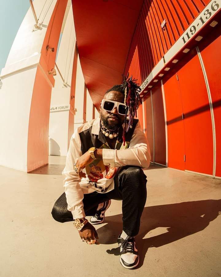 KiDi263's tweet photo. "SAKA POSITIVE SPIRIT BHOO"... Dr. Chaii Appreciation Post🔥💯#MuSpirit #eurekaeureka 💡 https://t.co/LntM9wysA6