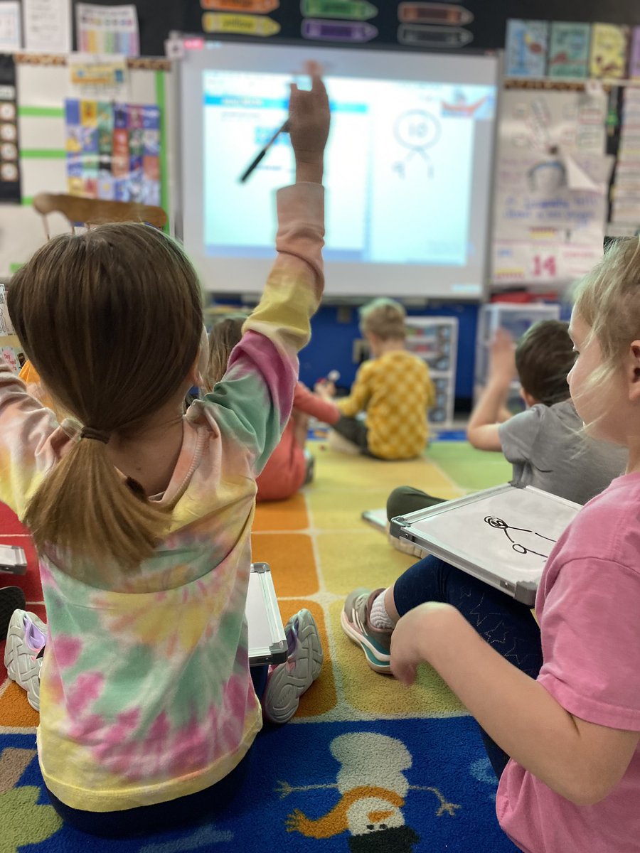 thecarel5's tweet image. We are live with @gregtangmath learning subitizing and number bonds in Kindergarten today! #Proud2BNorthies #WeAreElementary #JCSchoolsChampions @North_Tweets