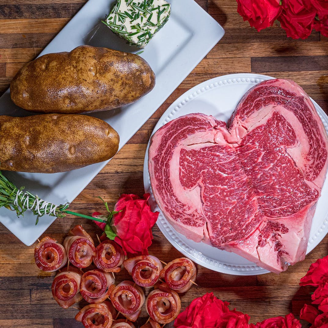 OfWeaponX's tweet photo. Happy Valentine's day, telepath. We need more days like this https://t.co/MYTGOfNFxM