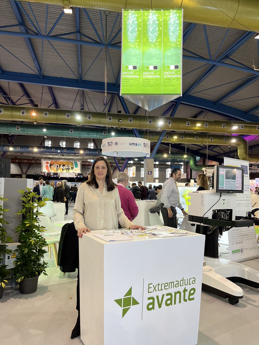 abmuriel's tweet photo. Participando en Foro Transfiere 2023 con el SECTI en el Foro Europeo de Ciencia, Tecnología e Innovación. Capacidad y talento regional a disposición de las empresas. Recursos, apoyo a la I+D+i. Financiación e Innovación. Transferencia @e_avante @Junta_Economia @ForoTransfiere https://t.co/3UunciDFA5
