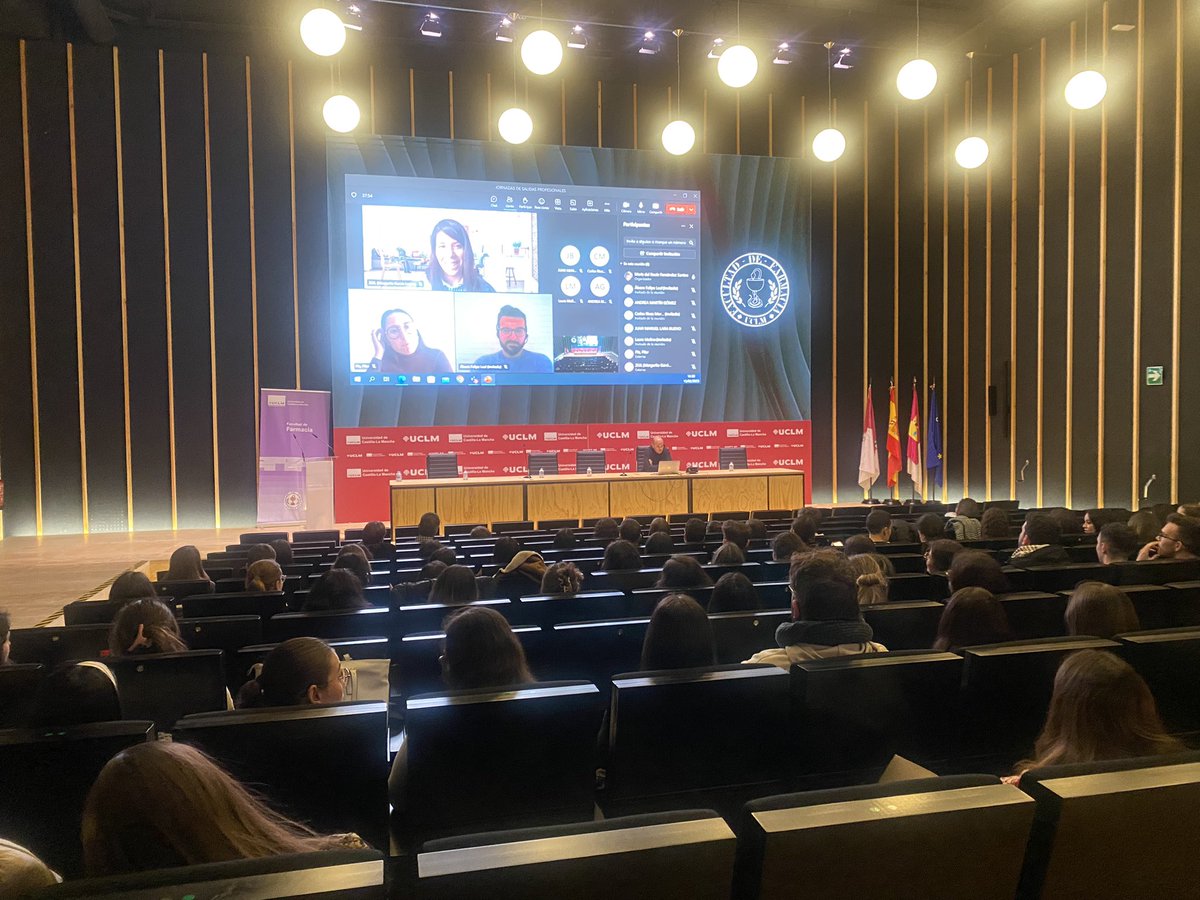 FarmaciaAB_UCLM's tweet photo. ¡Arrancan las Jornadas de salidas profesionales en Farmacia! Asisten más de 100 estudiantes…👏🏼👏🏼👏🏼👏🏼👏🏼 https://t.co/hHYqsFZurF