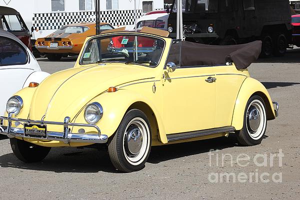 ATerrillFineArt's tweet photo. New artwork for sale! - "Volkswagen Convertible Vintage" - https://t.co/atw9ezP1jB @fineartamerica https://t.co/hF7leH6VHA