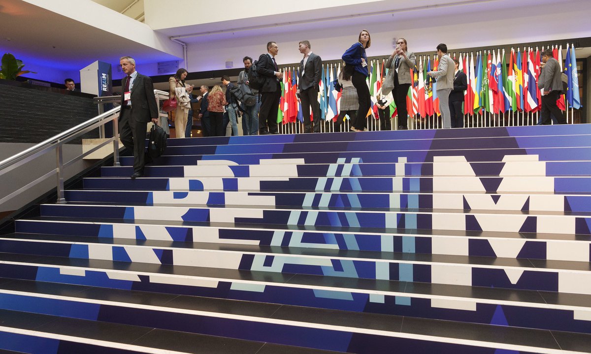 DutchMFA's tweet photo. As the first day of the @REAIMsummit comes to an end, we look back on many open and honest conversations. Our inspiring speakers from all sectors and backgrounds shared their knowledge and experiences on the topic of #AI in the military domain. Day 1 in 📸 https://t.co/vrEvdL6Kch https://t.co/yklnCvbwPf