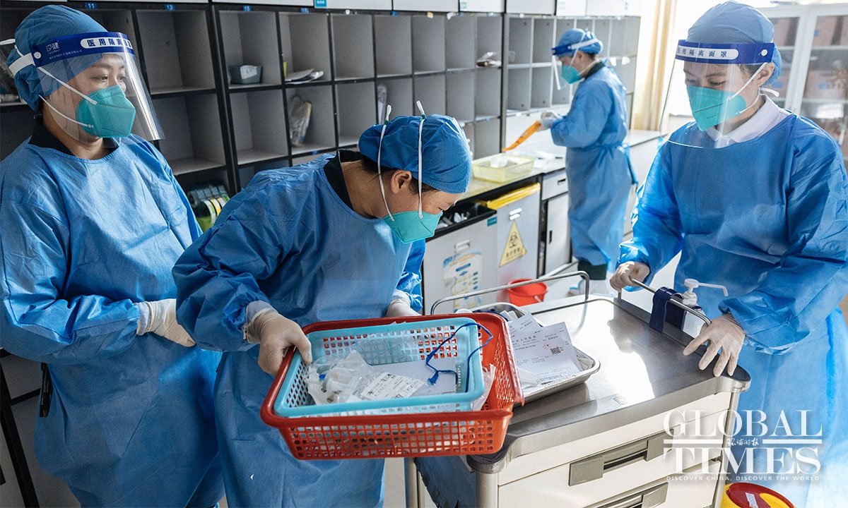 globaltimesnews's tweet photo. The number of hospitalized #COVID19 patients peaked at 1.625 million on Jan 5 and continued to decline after that, with the number falling to 26,000 on Feb 13, down 98.4% from the peak period, according to the Chinese CDC on Wednesday. https://t.co/b674kBW3j7