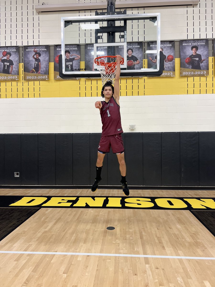 Ready to see what the next chapter holds for me! As for high school basketball UNO OUT ❗️ 
Thank you to my Coach <a href="/ericlockman32/">Eric Lockman</a> <a href="/BoysPrinceton/">Princeton Boys Basketball</a> these years have been ones to remember 🫡