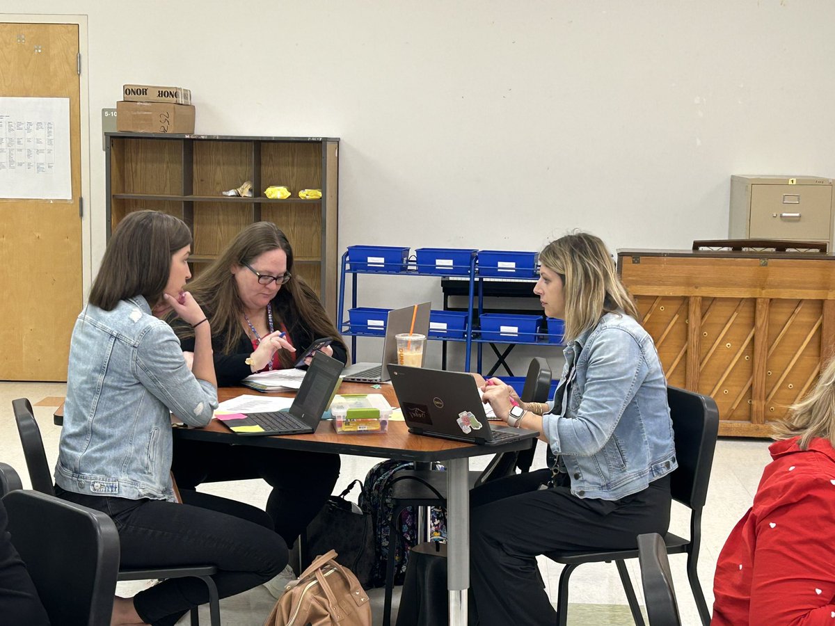 Denesha Kitchen (@plcgrind) on Twitter photo PBSD PLC Leaders had an opportunity to engage in robust discourse around data analysis protocols, student exemplars, and characteristics high-performing PLCs. Thanks to <a href="/IndianPinesES/">Indian Pines Elementary</a> hosting our training. <a href="/MsKitchen3/">@Ms. Kitchen</a>. PBSD PLC Leaders had an opportunity to engage in robust discourse around data analysis protocols, student exemplars, and characteristics high-performing PLCs. Thanks to <a href="/IndianPinesES/">Indian Pines Elementary</a> hosting our training. <a href="/MsKitchen3/">@Ms. Kitchen</a>.