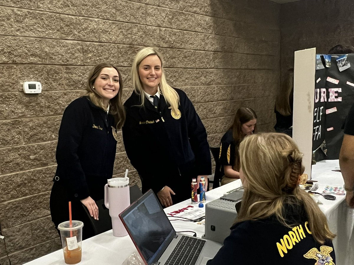 Jessica Emory tweet media