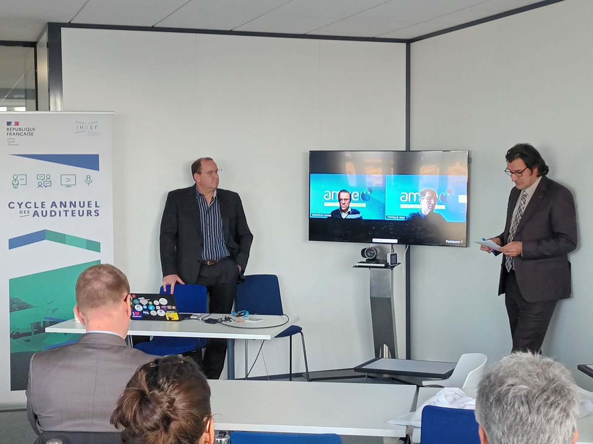 nicdurupt's tweet image. 🎆pour achever ce 2ème jour de #session6 #auditeurs 🤝 @Amue_Com #partenaire @ih2ef #opérateur #mutualisateur #solutionsnumeriques
🙏 @Guirec3Manceau 
🙏 @AlainFAYOLLE1 
🙏 @BertrandMocquet 
🙏 @michelallemand