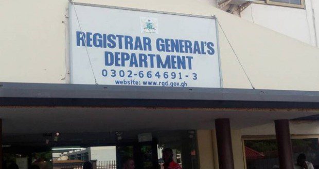 news_ghana's tweet image. Nobody is assigned to strike off names of companies in default – ORC dlvr.it/SjSgYp #Business #Assigned #companies #default #lawyer