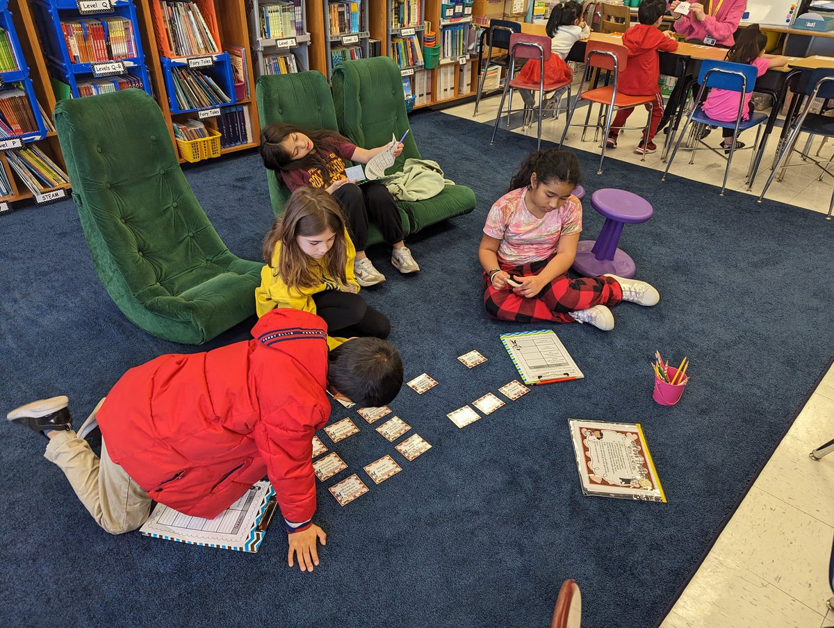2BReading4Life's tweet photo. Loving our Black History Month Guess Who? Game and our Valentine's Day idioms!
#Proud2BNhpgcp 
@NHPRoadSchool @NHPGCP https://t.co/t007Rs0URR