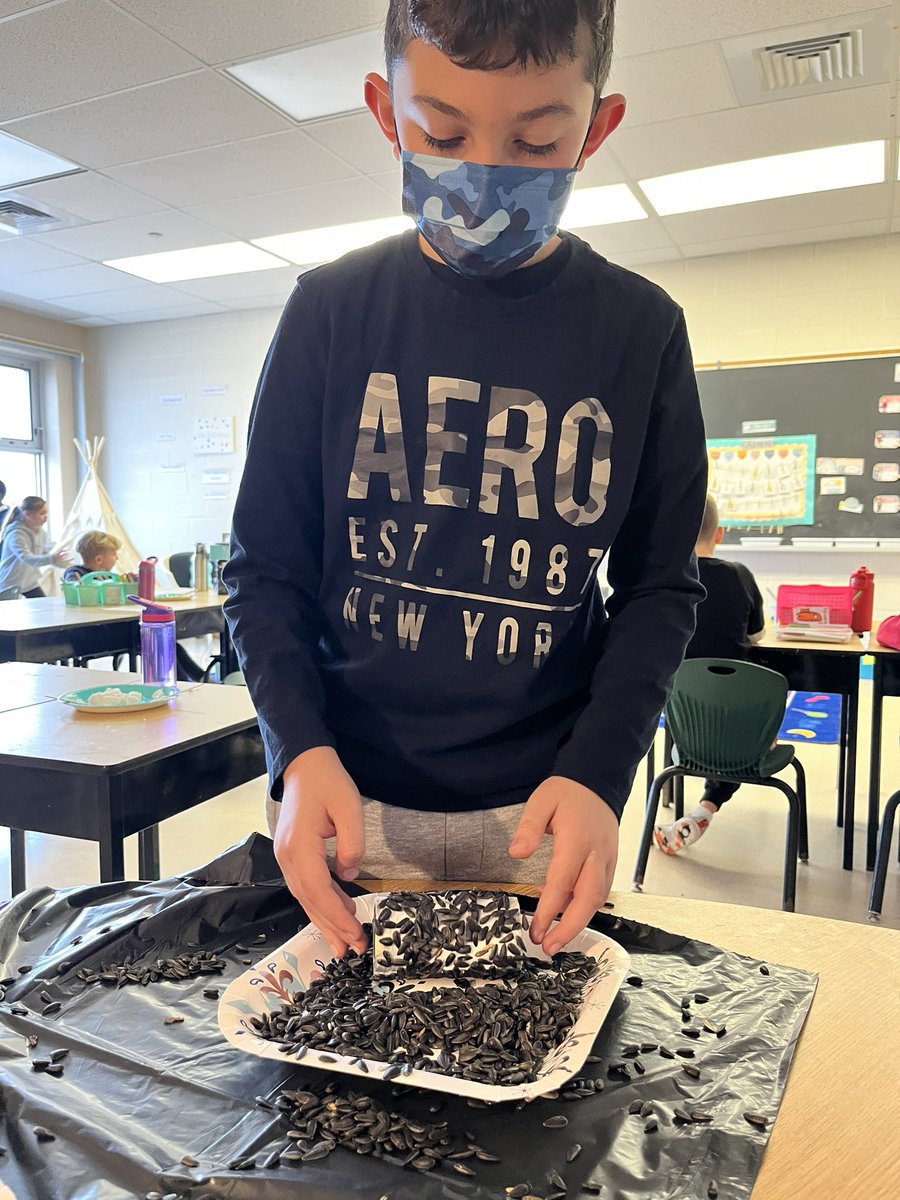 MsEllisM's tweet photo. Another how to writing! Today we made bird feeders and got out to hang them just in time before the rain came🌳 https://t.co/nqoBiCpGdy