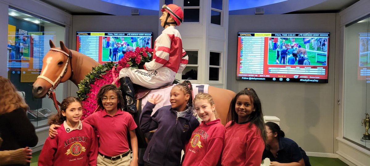 Mucker2ndgrade's tweet photo. We had a Wonderful experience at @derbymuseum. The students returned to school amd wrote opinion essays about "Why people should visit the museum". @AudubonES @JCPSKY https://t.co/mXK1CkZNiX