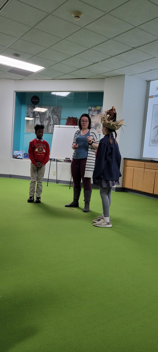 Mucker2ndgrade's tweet photo. We had a Wonderful experience at @derbymuseum. The students returned to school amd wrote opinion essays about "Why people should visit the museum". @AudubonES @JCPSKY https://t.co/mXK1CkZNiX