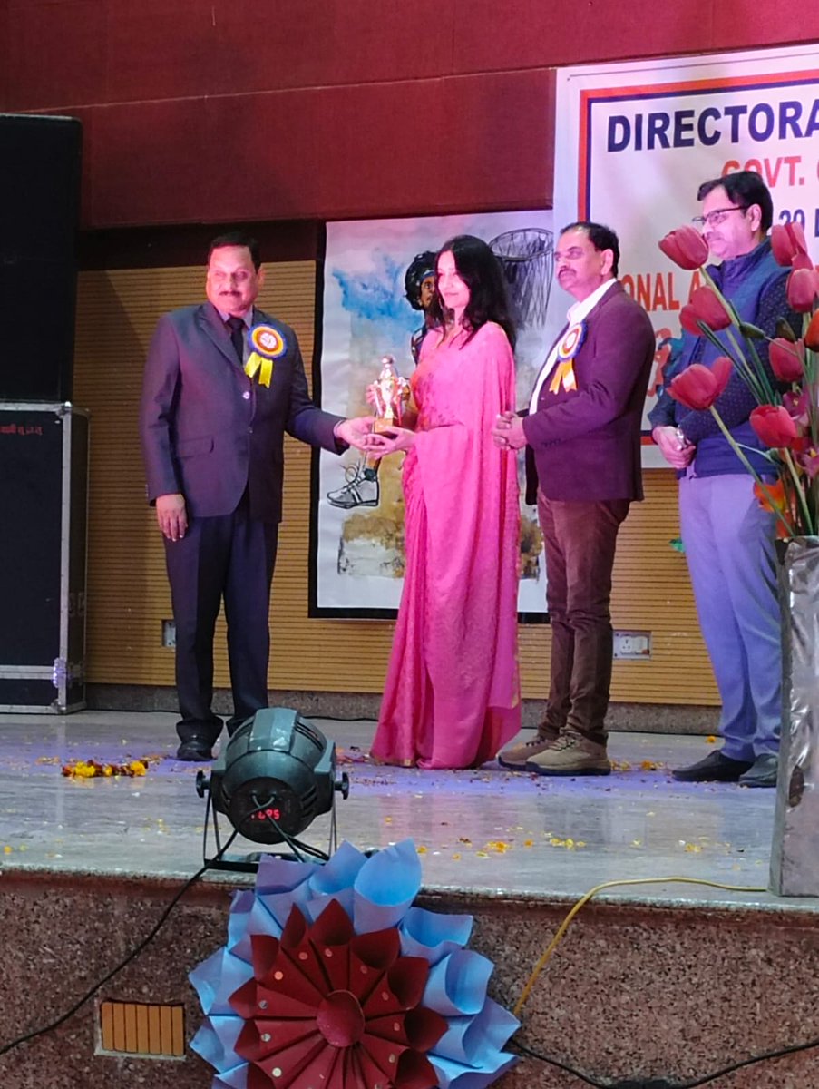 rgargmansa's tweet photo. Achievements
Zonal Annual day zone 29 win championship trophy in sports 2022-23... Appreciation Award to Hos Dr Nidhi Sharma, Meenu ,pgt phy ed Dr. Shazia kehkashan,Pgt History Seema Sharma...for preparing  Dance program of 80 students for Zonal athletes meet https://t.co/fCThVIw2Lt