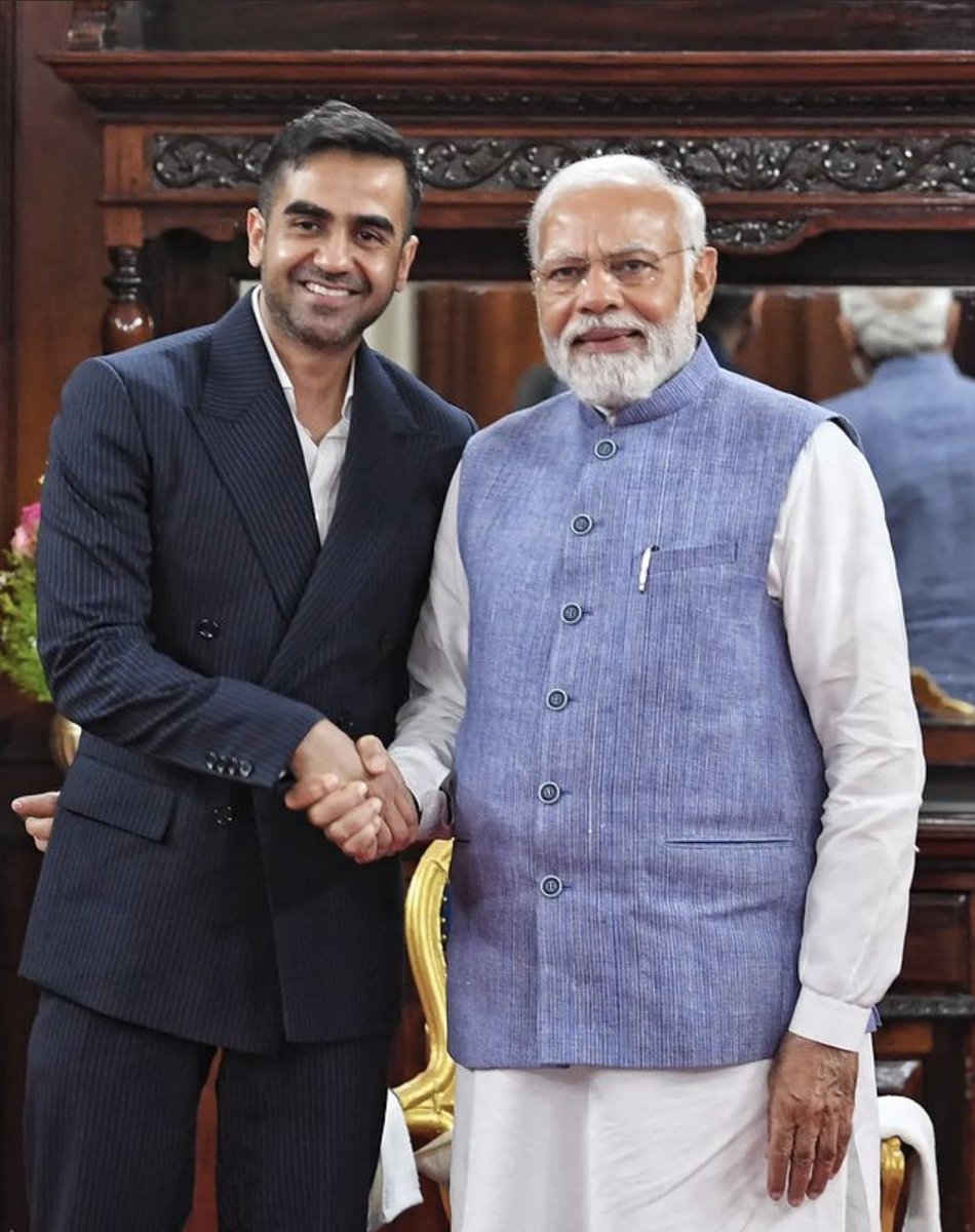 TrueBeaconIN's tweet photo. Elated to share with you snippets of our Co-Founder @nikhilkamathcio meeting @NarendraModi along with @Nithin0dha, as we look forward to the growing years of India to come. 🇮🇳
#TrueBeacon #PMO #IndiaGrowthStory #India #Modi #Finance #IndianStockMarkets #Investments #BSE #NSE https://t.co/fYX9LkjdUN