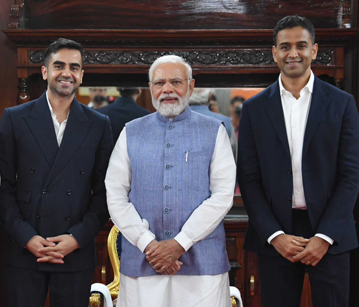 TrueBeaconIN's tweet photo. Elated to share with you snippets of our Co-Founder @nikhilkamathcio meeting @NarendraModi along with @Nithin0dha, as we look forward to the growing years of India to come. 🇮🇳
#TrueBeacon #PMO #IndiaGrowthStory #India #Modi #Finance #IndianStockMarkets #Investments #BSE #NSE https://t.co/fYX9LkjdUN