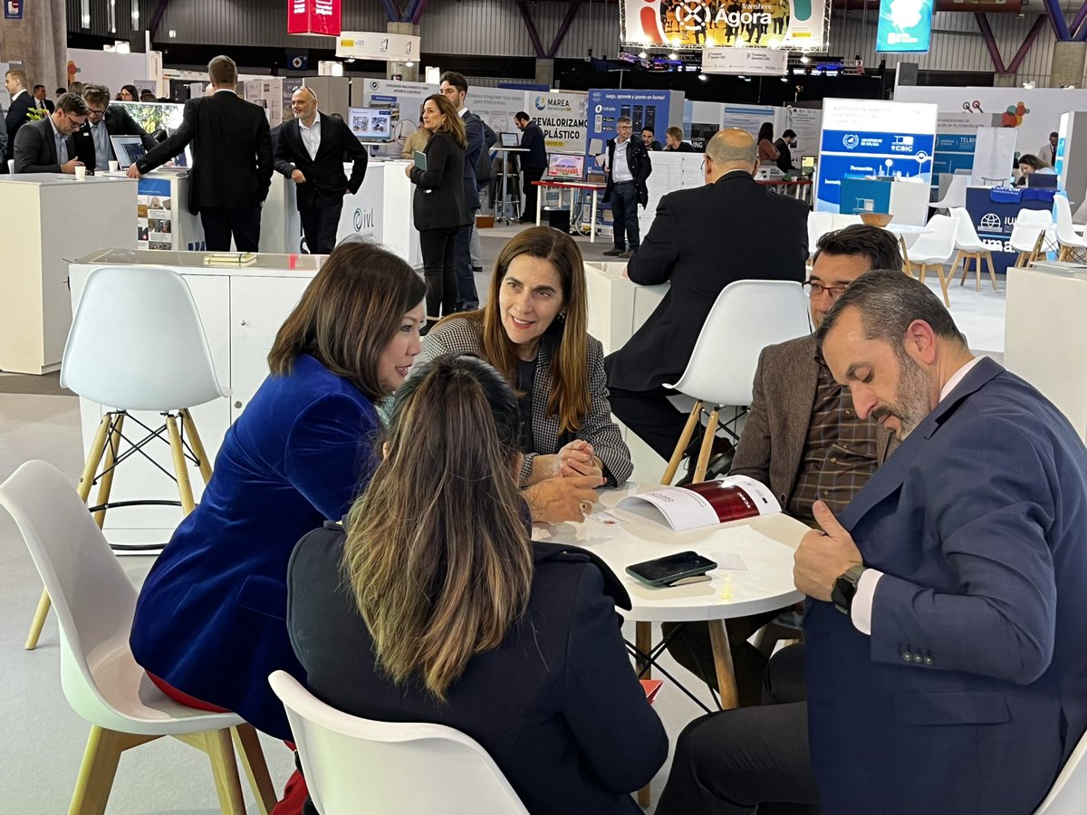 CICYTEX's tweet photo. 🆕Extremadura participa en Málaga en el Foro Europeo para la Ciencia, Tecnología e Innovación #Transfiere2023👩‍🔬💻
✅Varios centros y entidades de I+D de la región mostrando su potencial y uniendo fuerzas con empresas y otros centros en el exterior🤝
Quieres saber quienes son❓👇 https://t.co/CzBK1ZRgxD
