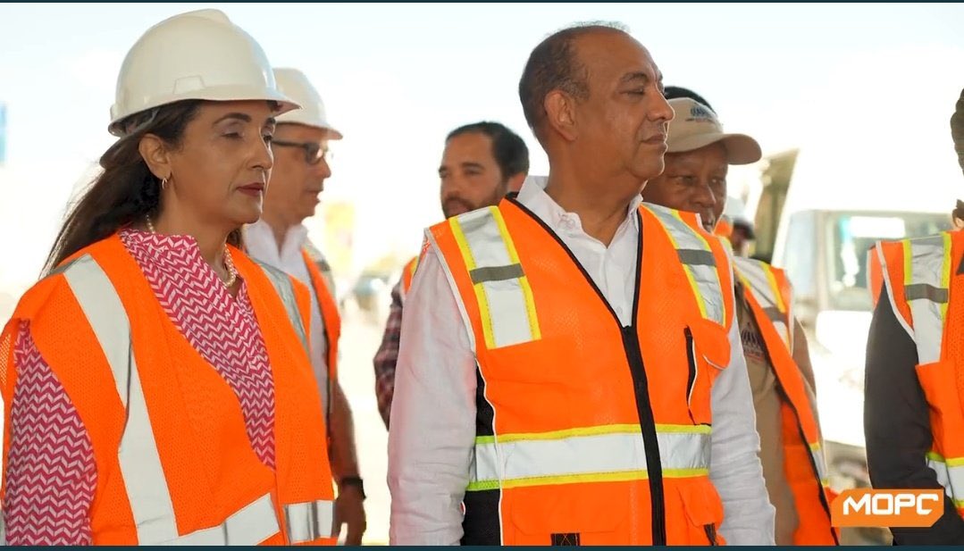 Sigue la gran inversión de obras públicas, en beneficio de todos
#AzuaCambia