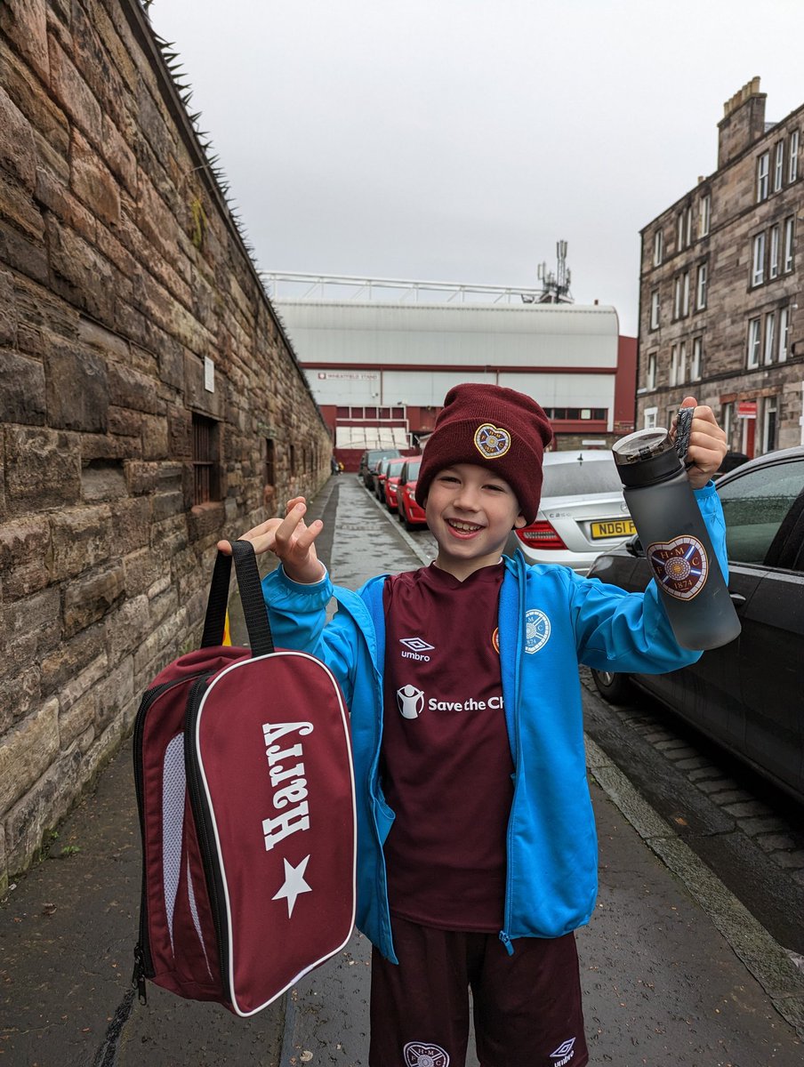 AllanDoak's tweet photo. Could this guy be any more hearts! Loving the #playthegame camp with @heartscoaching this week!! https://t.co/trgWJJvGDG