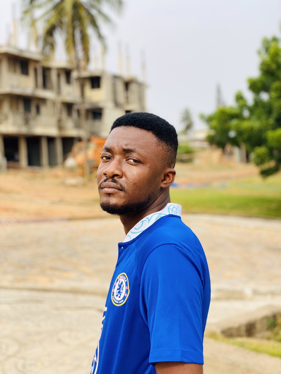 DerrickOfori_'s tweet photo. #MatchDay⚽️💙 #SeriousMoodActivatedd😬💙 #KwakuEnzo⚽️💙 #UpUpTheBlues🥶💙 #UpUpChelsea💎💙🫂 #ChelseaFC #Chelsea #uefachampionsleague https://t.co/92WM1BiM9h
