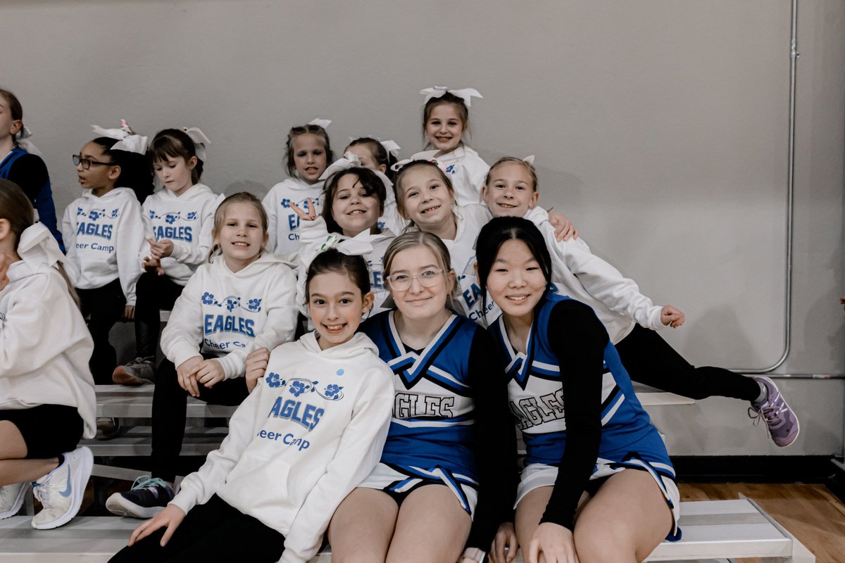 CLSEagles's tweet photo. Last Friday was a night to remember! Our community came together for a pasta dinner fundraiser, complete with basketball games, chuck a duck, cheer camp, prizes, and lots of fun! A great time was had by all and we can't wait for the next one. #WHYCLS #BLUECREW https://t.co/l1lOYJhseA