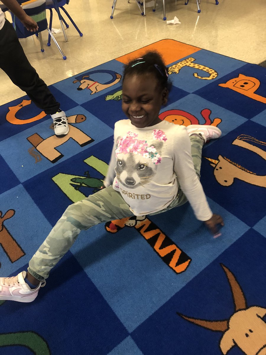 Kayla Cue tweet media