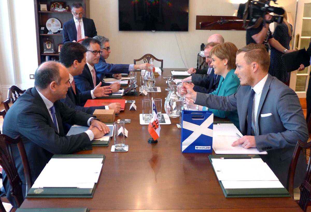 My best wishes go to @NicolaSturgeon as she steps back from more than two decades at the forefront of politics. We met on a number of occasions in recent years as we worked to explore & develop the common interests of #Scotland & #Gibraltar in the aftermath of Brexit.