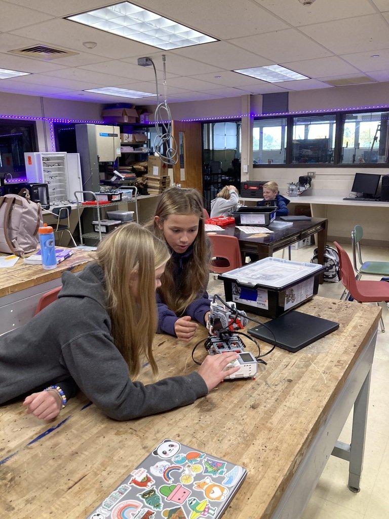 Wamogo Regional High School tweet media