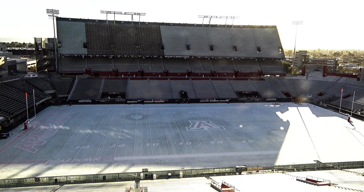 AZATHLETICS's tweet photo. Looks like the weather called for another White Out! 

Happy snow day, Wildcats! ☃️ https://t.co/GUaVbB8sn5