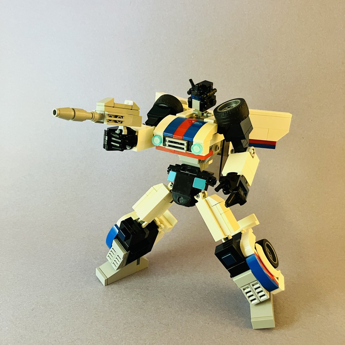 ろっく on Twitter "RT LegoGuy31 TF002 Transformers Jazz Instructions