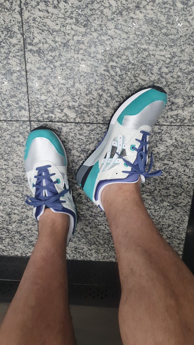 RobValichieri's tweet photo. @sdmlinks Asics Gel-Lyte III https://t.co/zN58C9xwnX